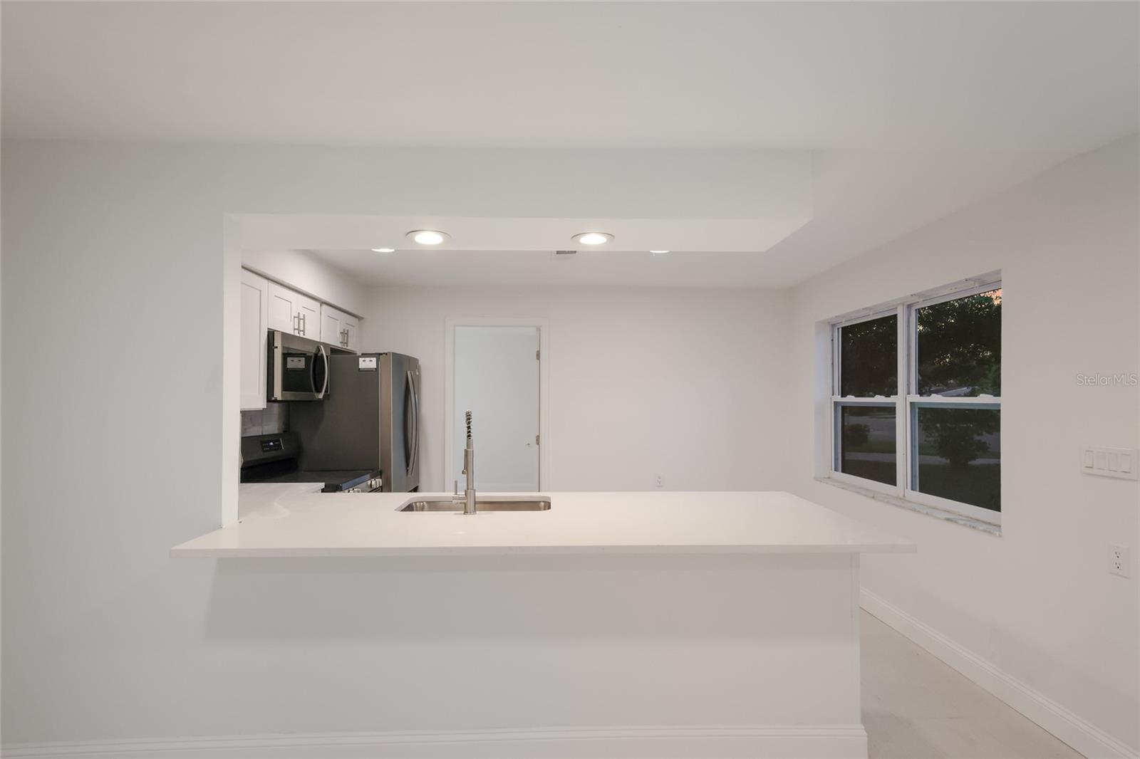 1910 NEW HAMPSHIRE AVE NE