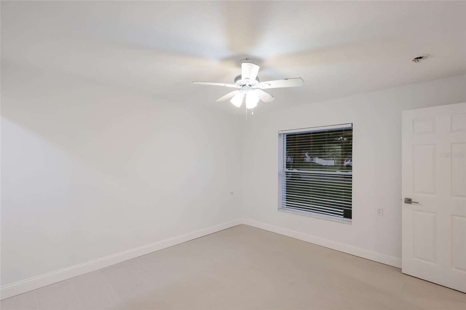 1910 NEW HAMPSHIRE AVE NE