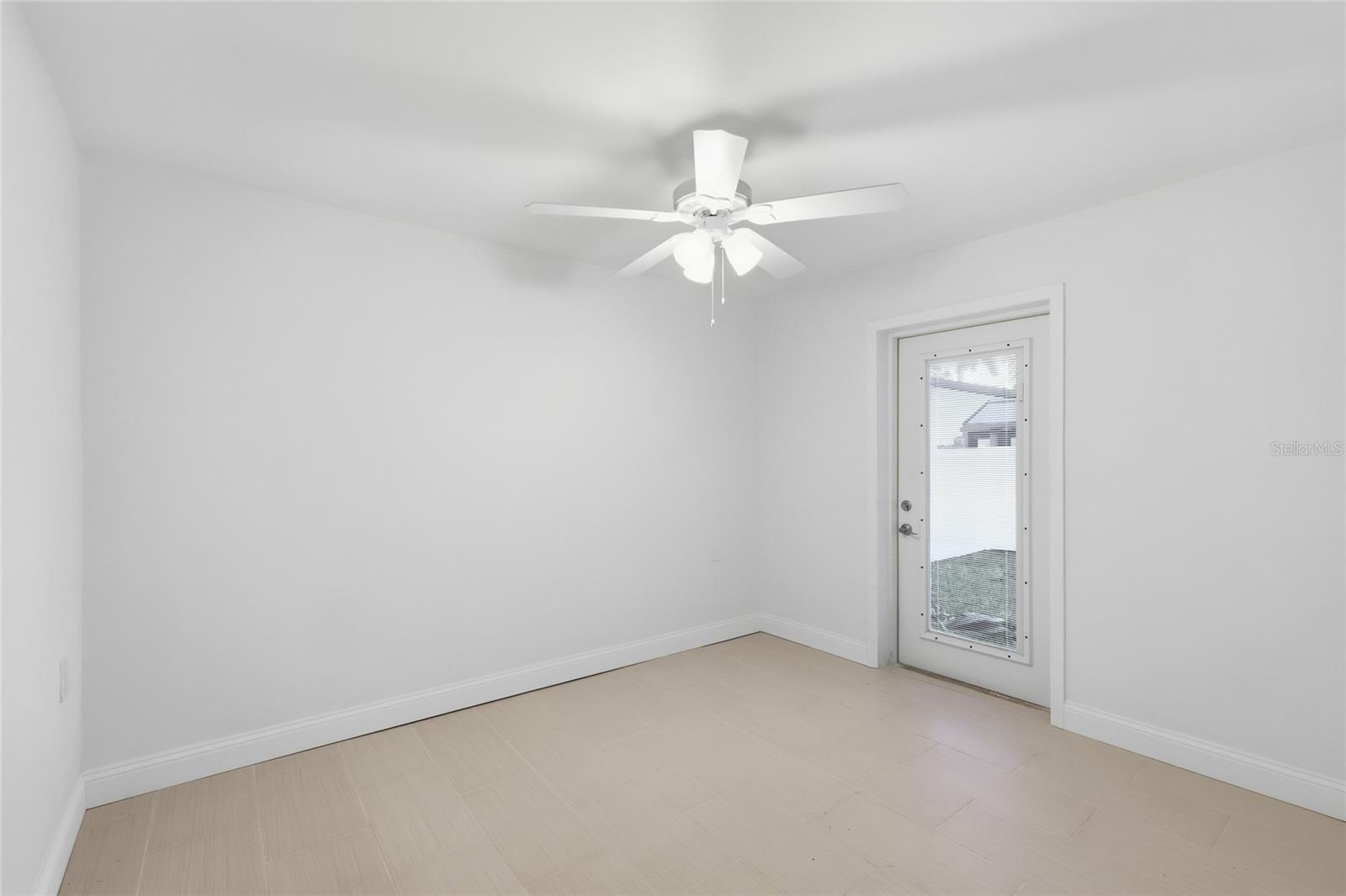 1910 NEW HAMPSHIRE AVE NE