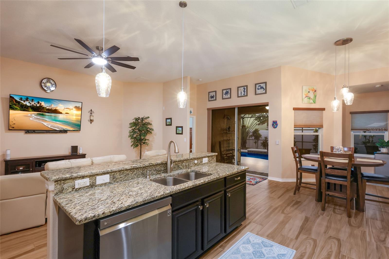 10835 CARLOWAY HILLS DR