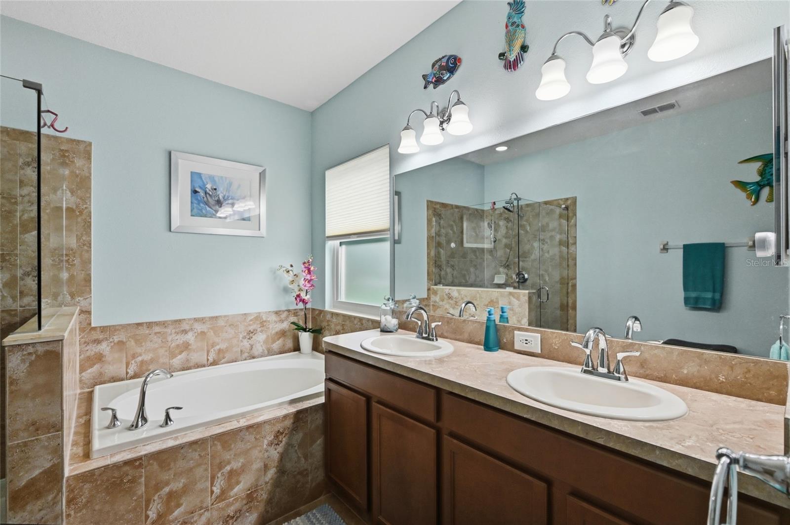 10835 CARLOWAY HILLS DR