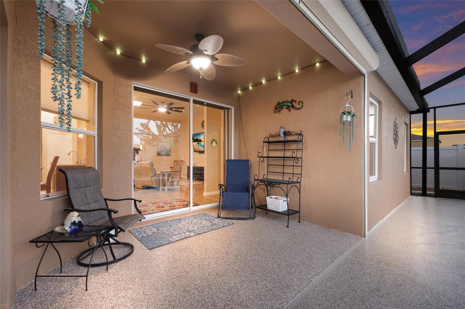 10835 CARLOWAY HILLS DR