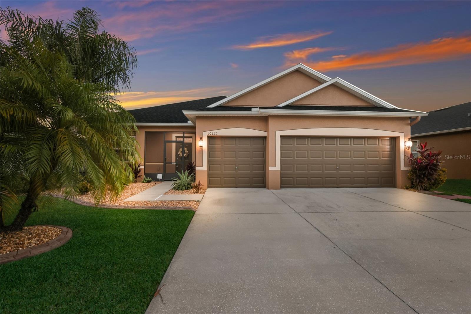 10835 CARLOWAY HILLS DR