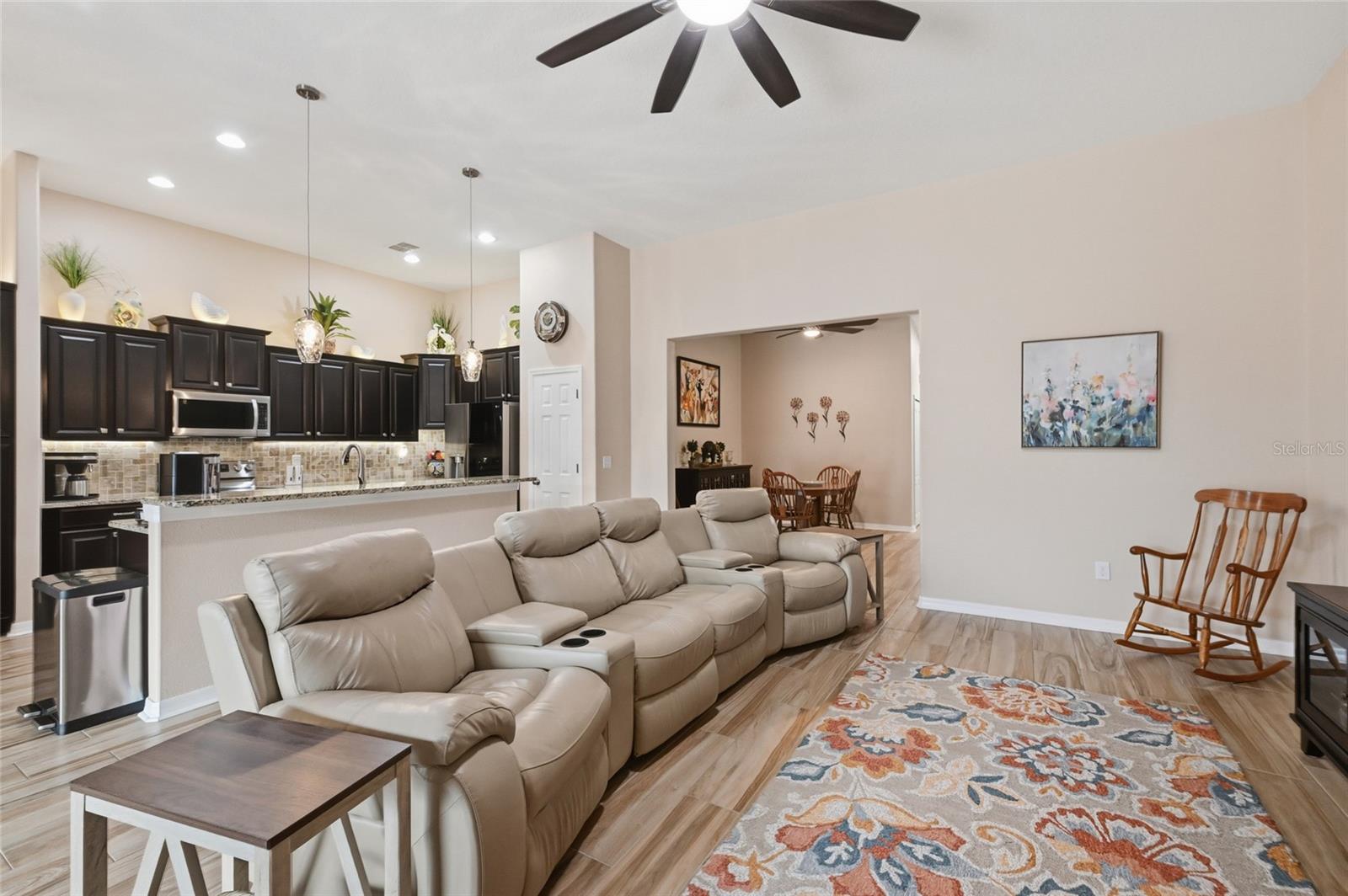 10835 CARLOWAY HILLS DR