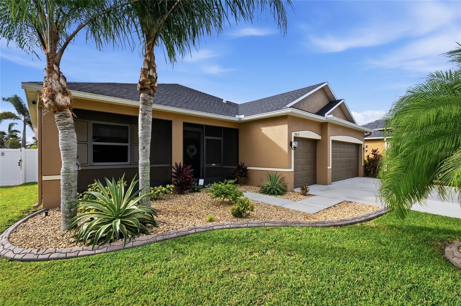 10835 CARLOWAY HILLS DR