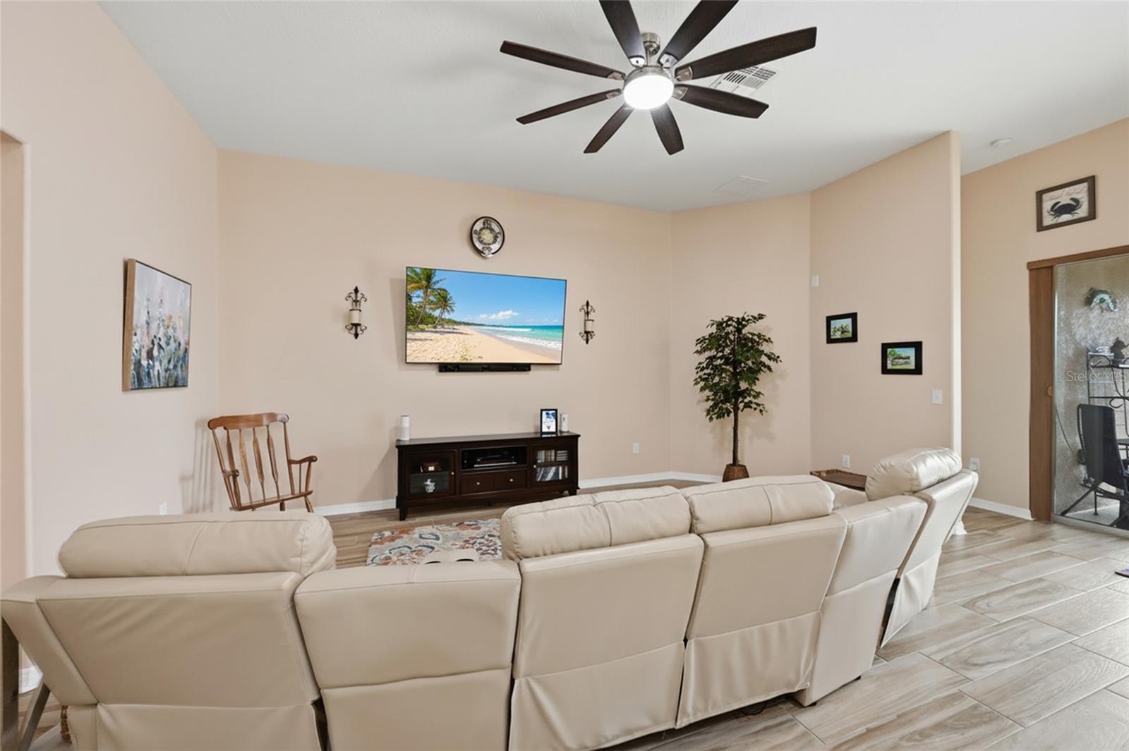 10835 CARLOWAY HILLS DR