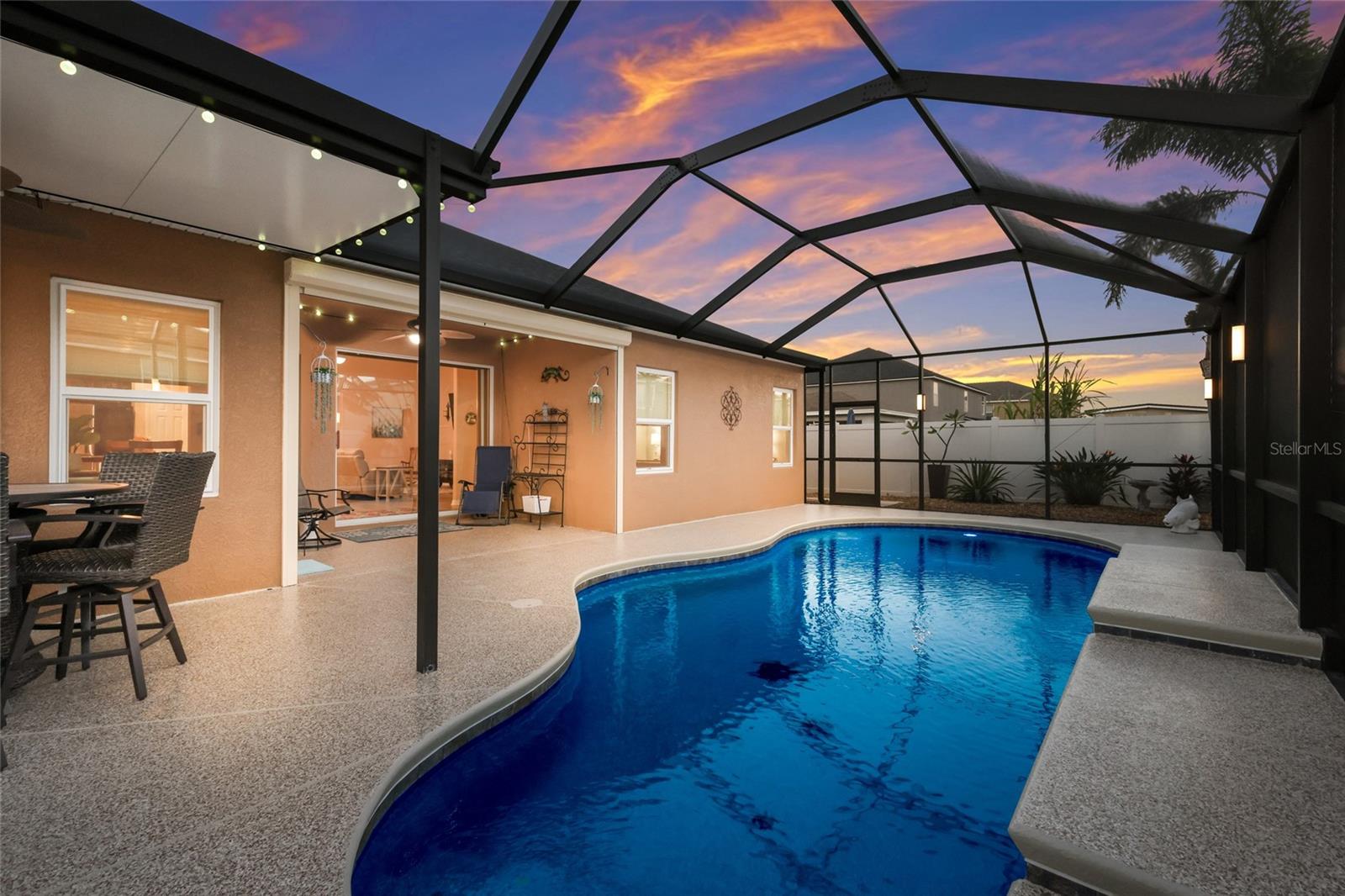 10835 CARLOWAY HILLS DR