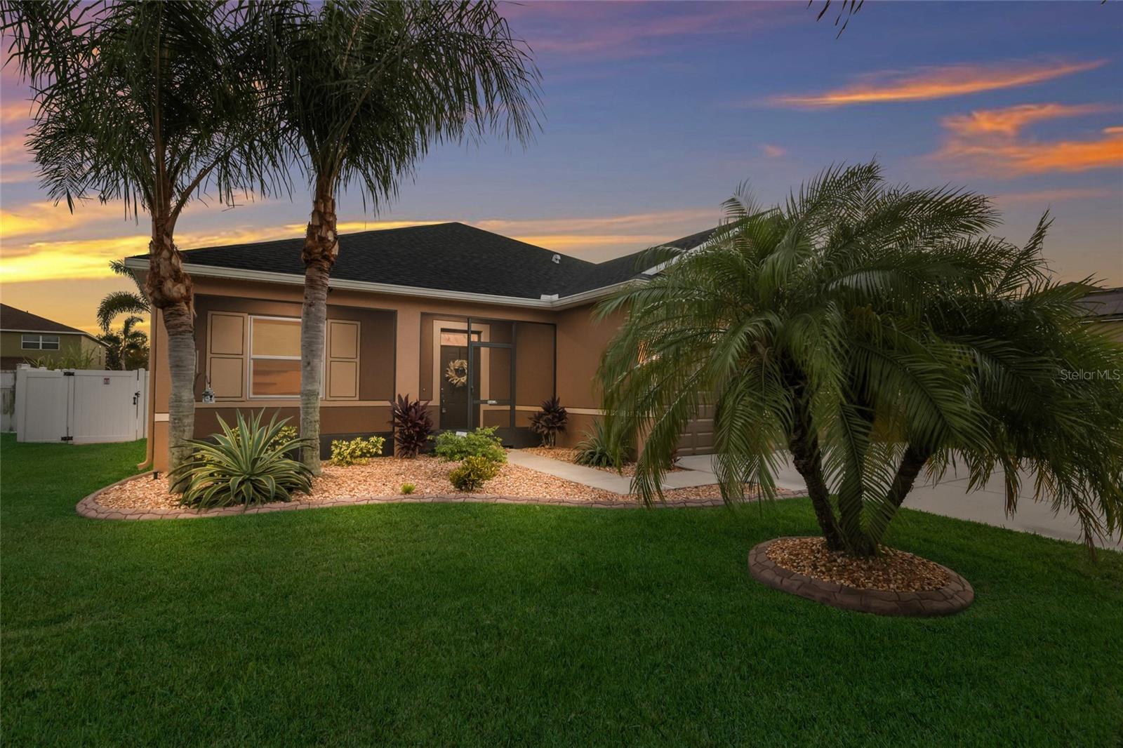 10835 CARLOWAY HILLS DR