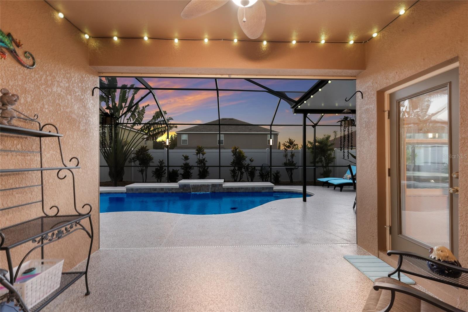 10835 CARLOWAY HILLS DR