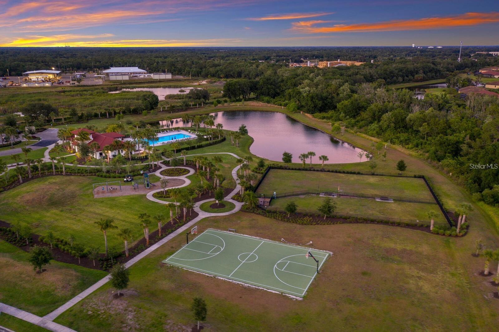 13742 GREEN HAMMOCK PL