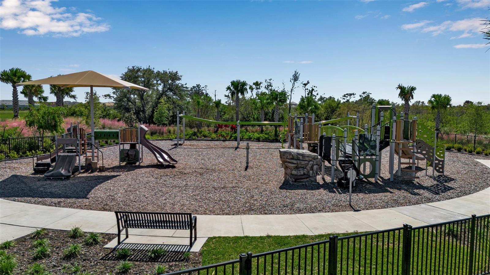 17519 CRESCENT MOON LOOP