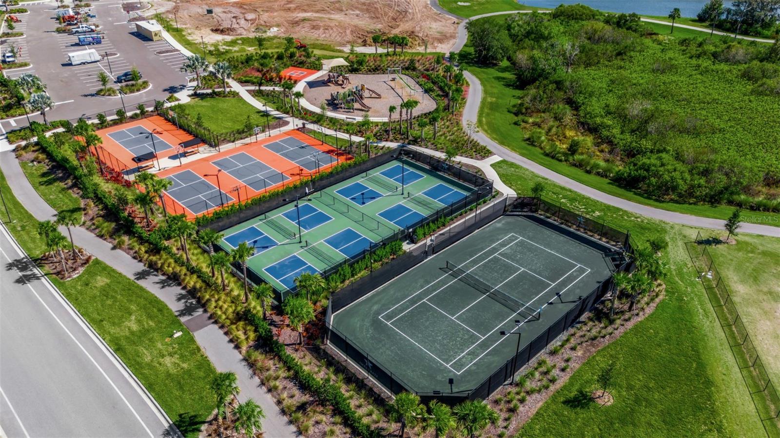 17519 CRESCENT MOON LOOP