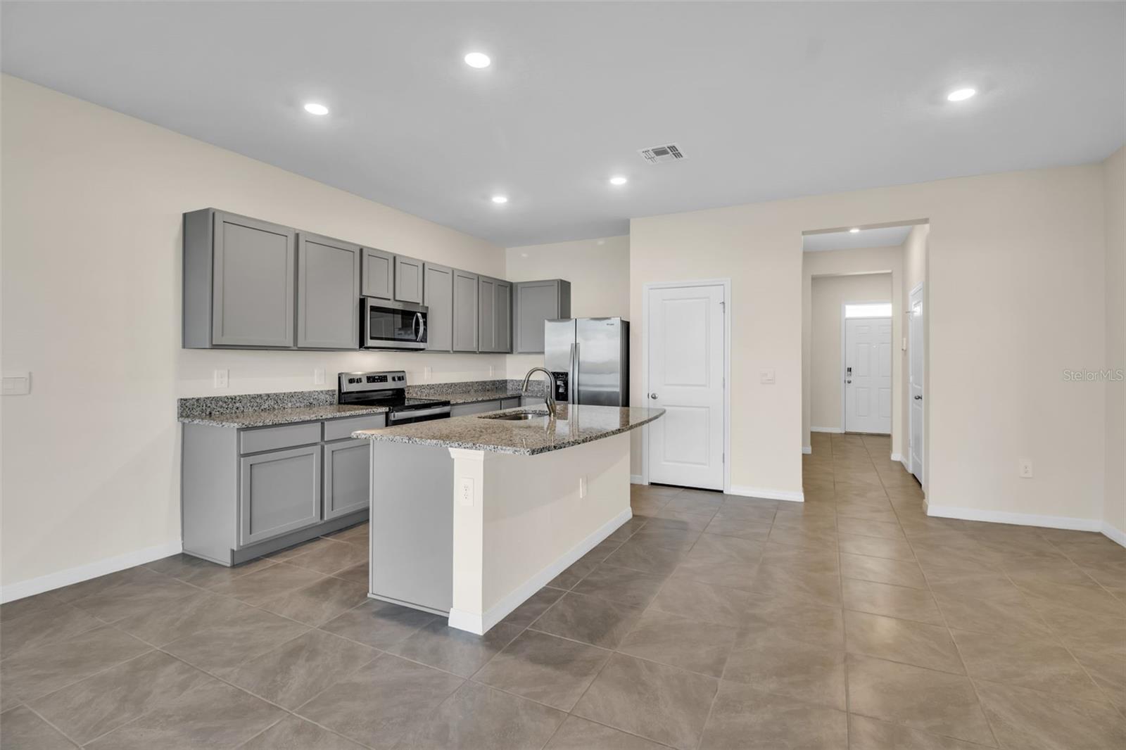 17519 CRESCENT MOON LOOP