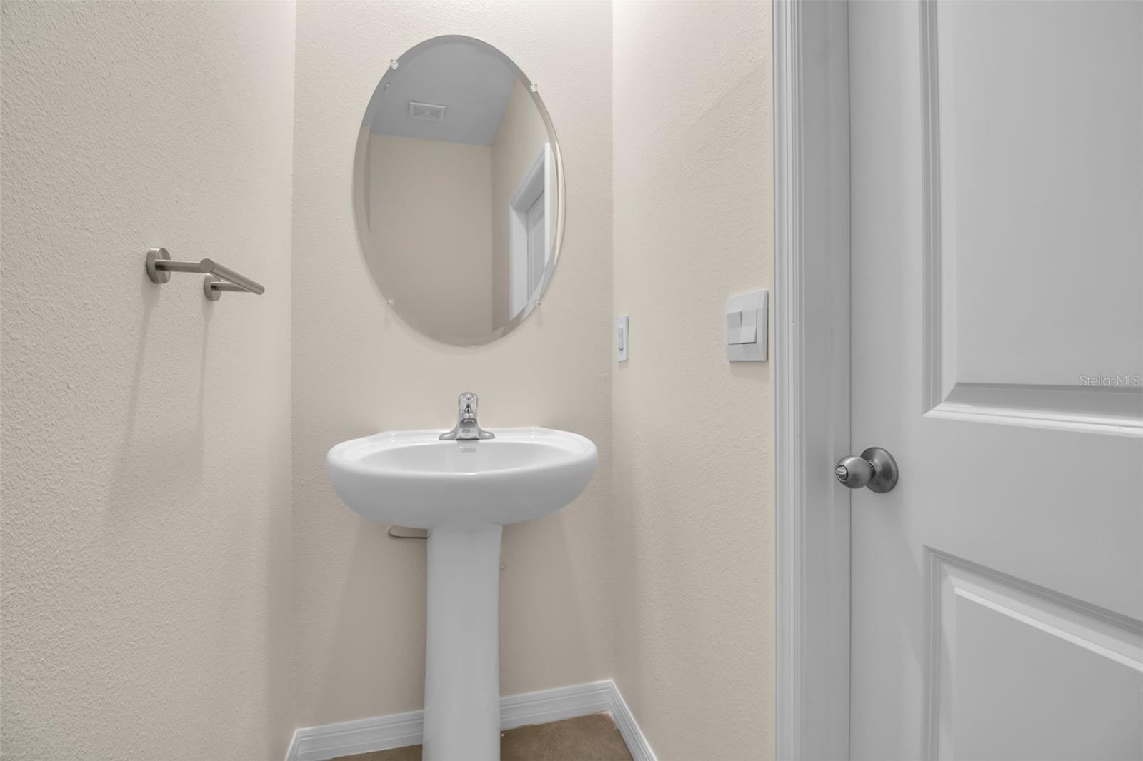 17519 CRESCENT MOON LOOP