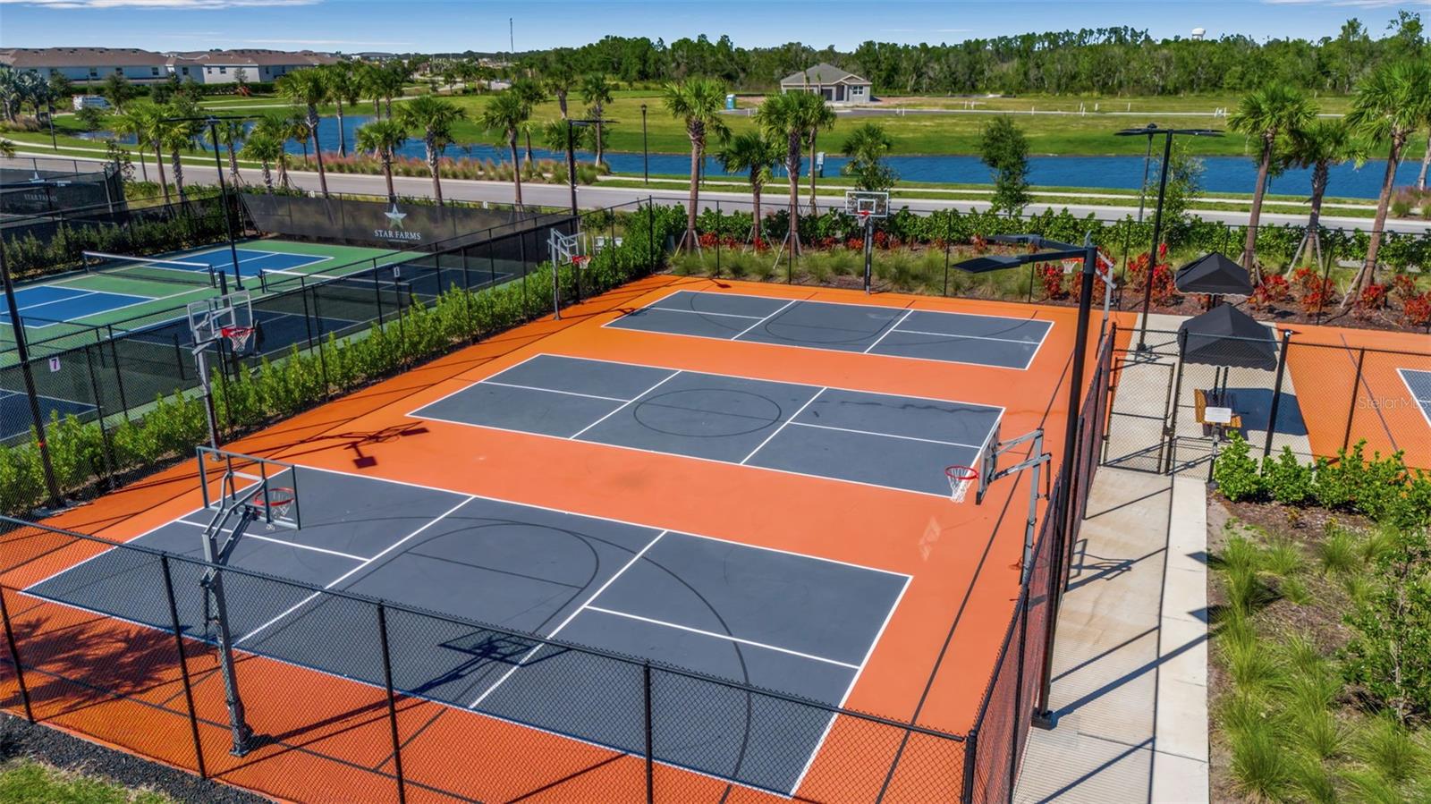 17519 CRESCENT MOON LOOP