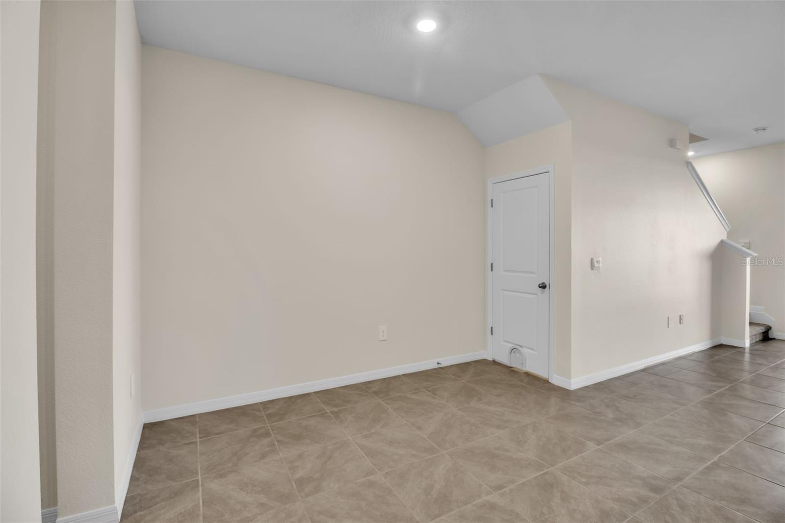 17519 CRESCENT MOON LOOP