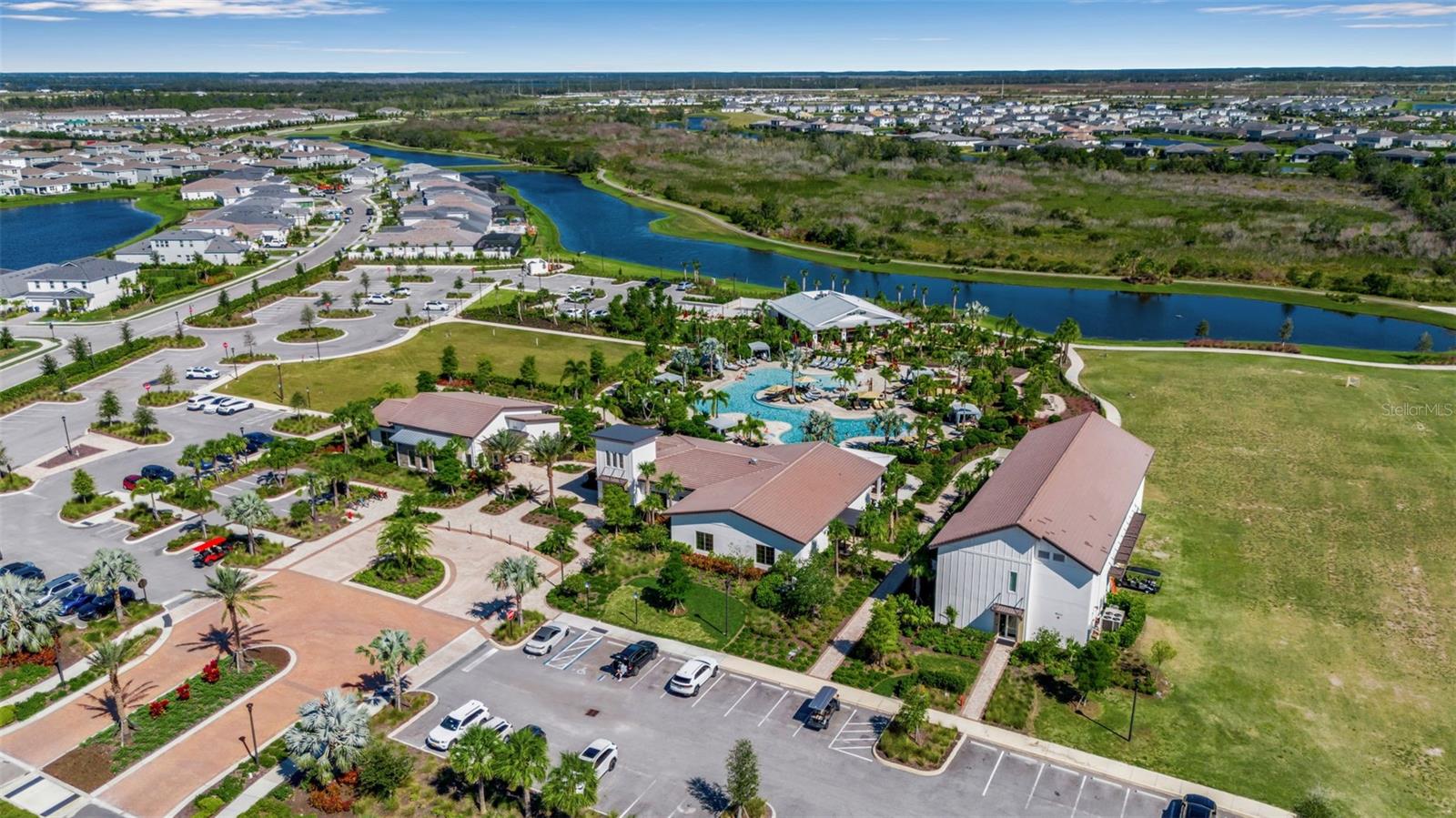 17519 CRESCENT MOON LOOP