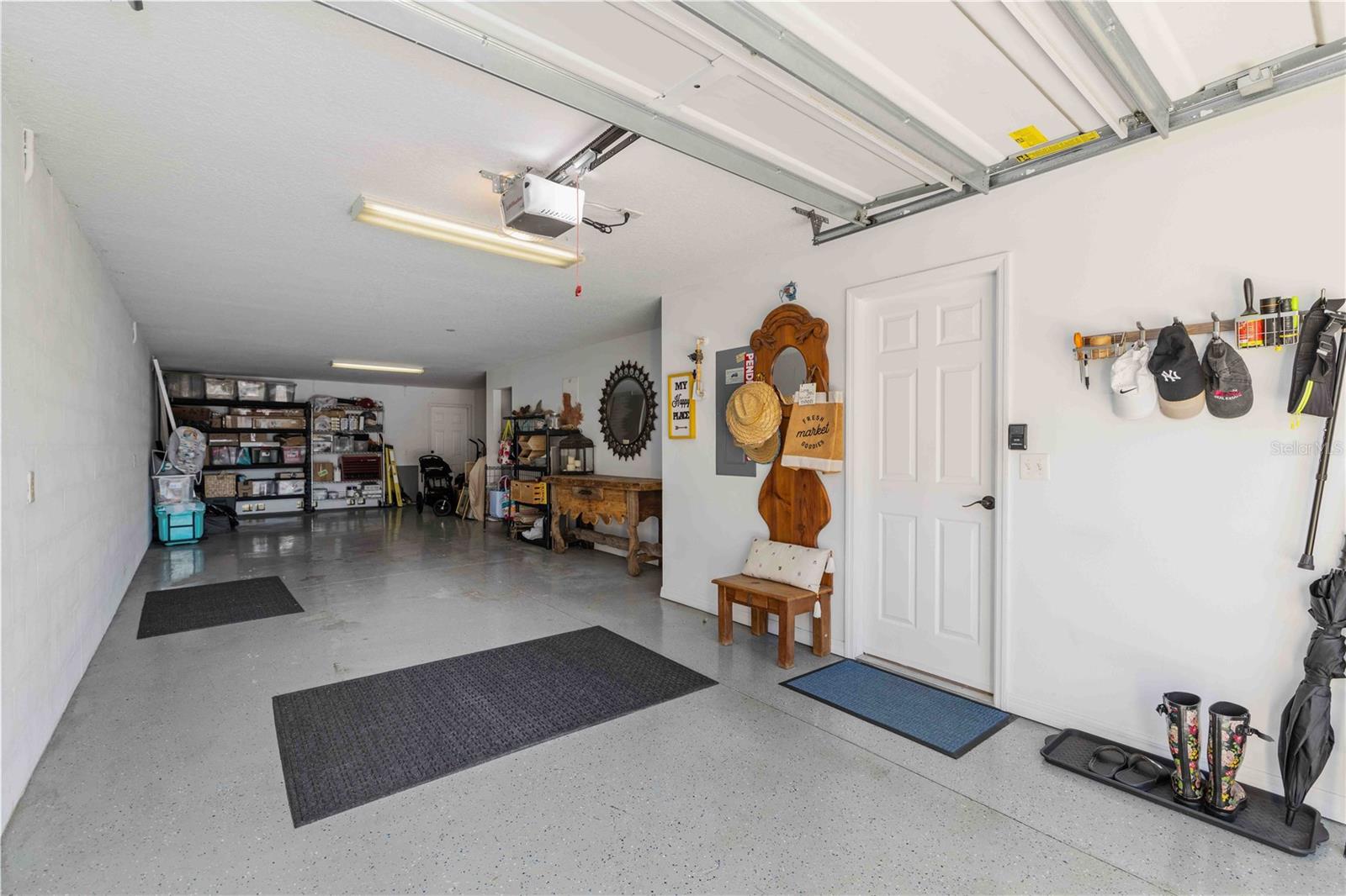 9040 WHITE SAGE LOOP