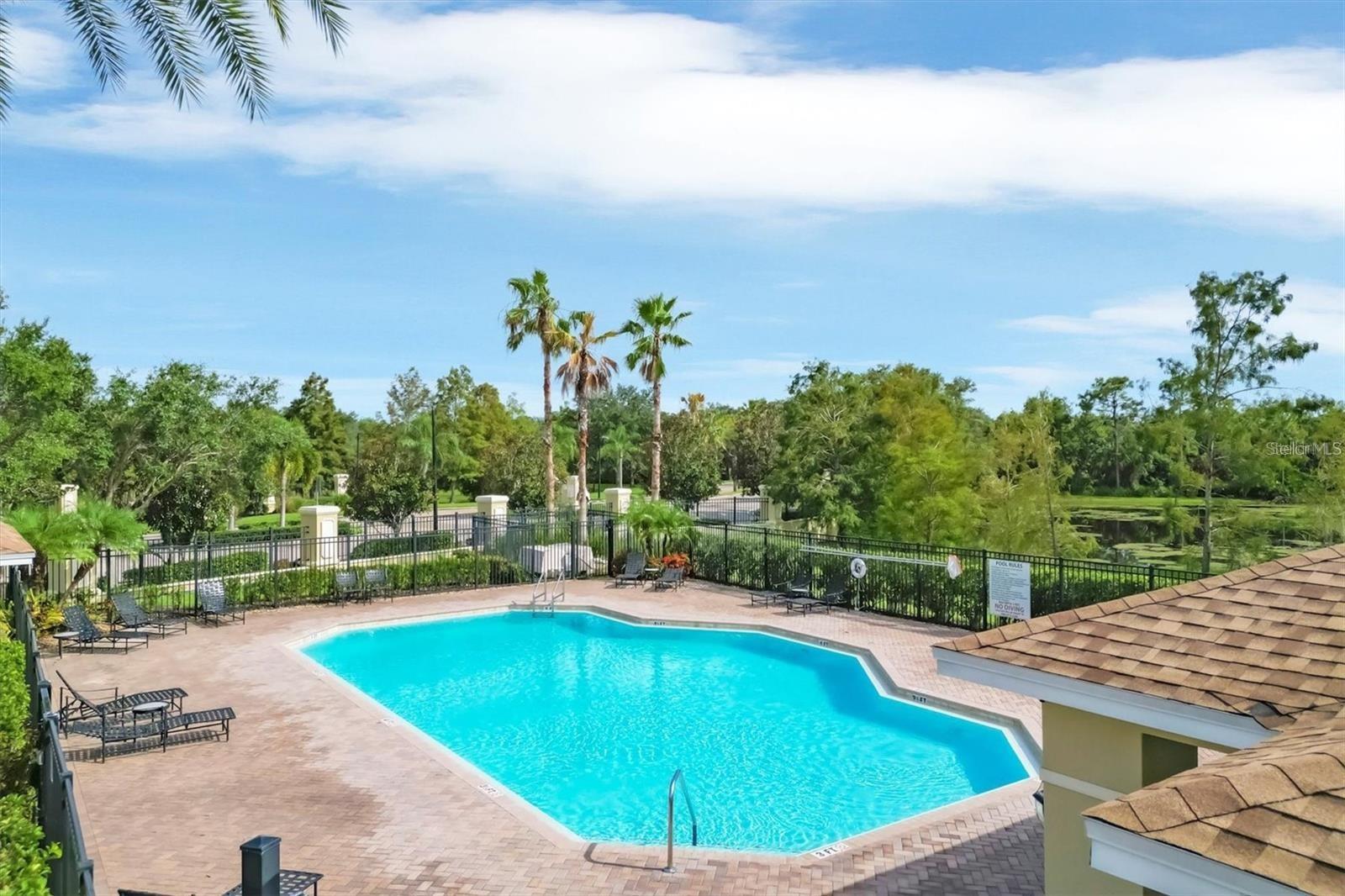 9040 WHITE SAGE LOOP