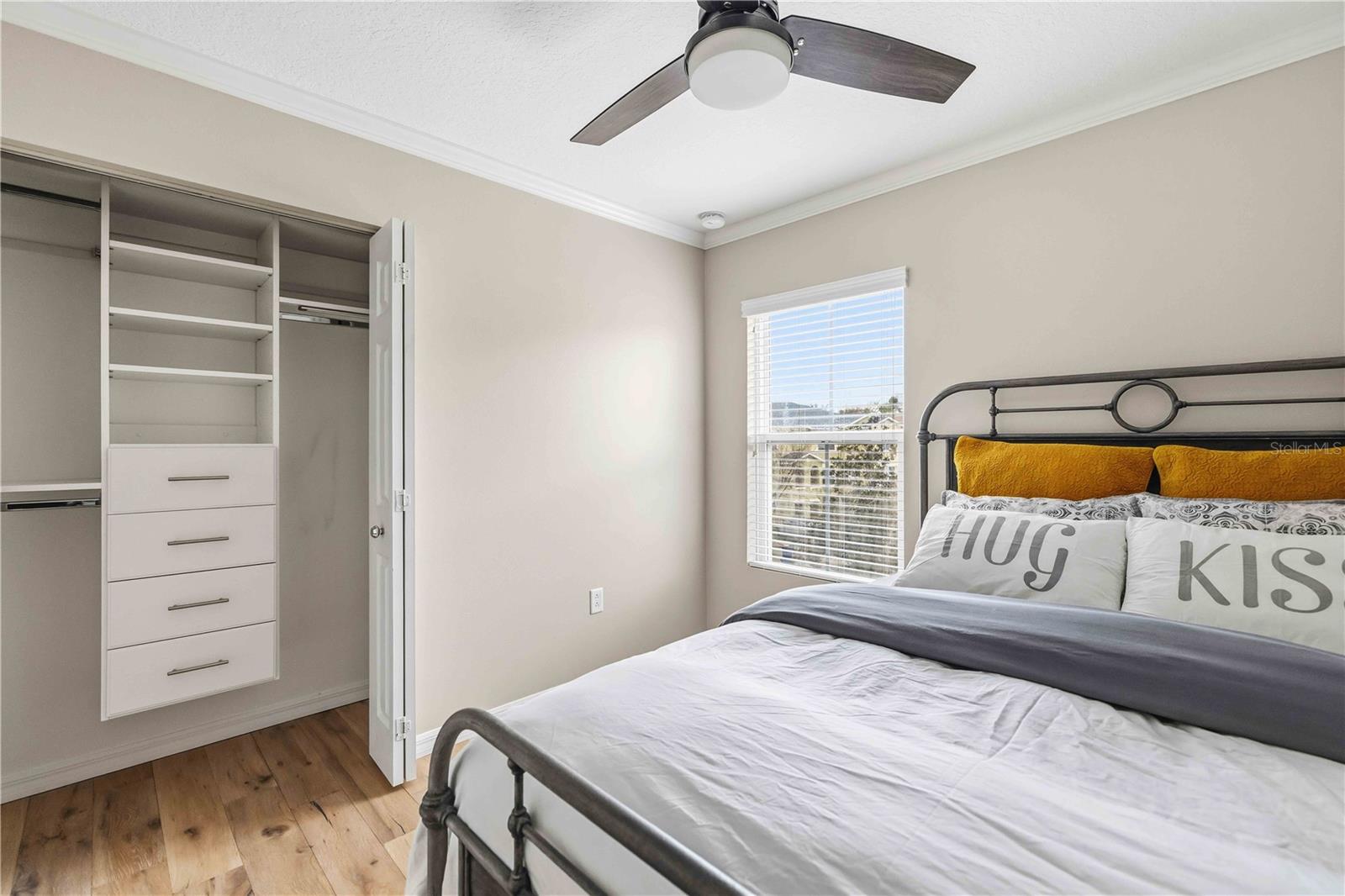 9040 WHITE SAGE LOOP