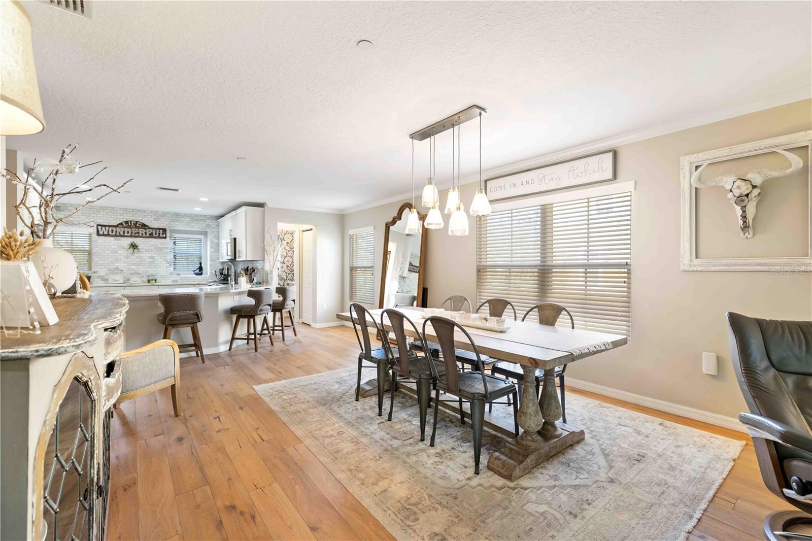 9040 WHITE SAGE LOOP