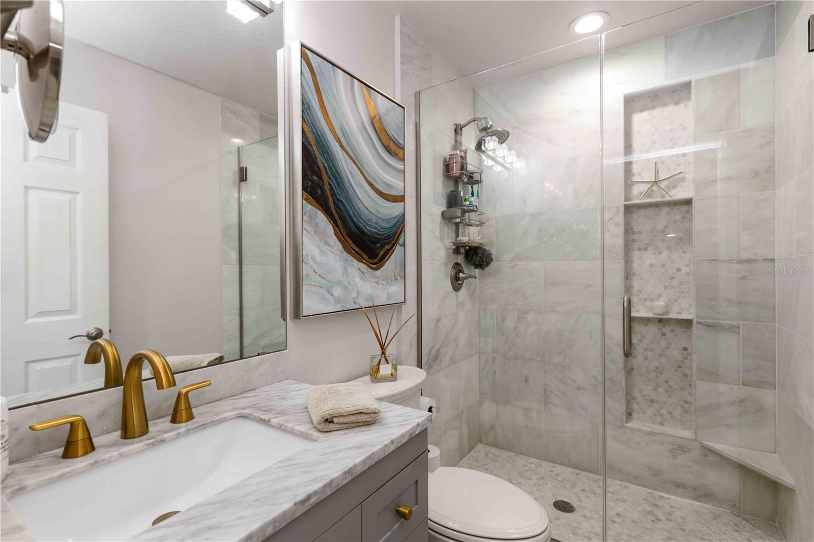 9040 WHITE SAGE LOOP