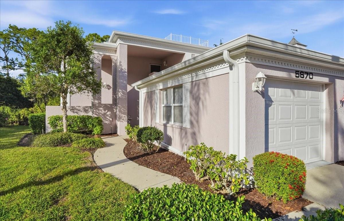 5670 SHEFFIELD GREENE CIR #72