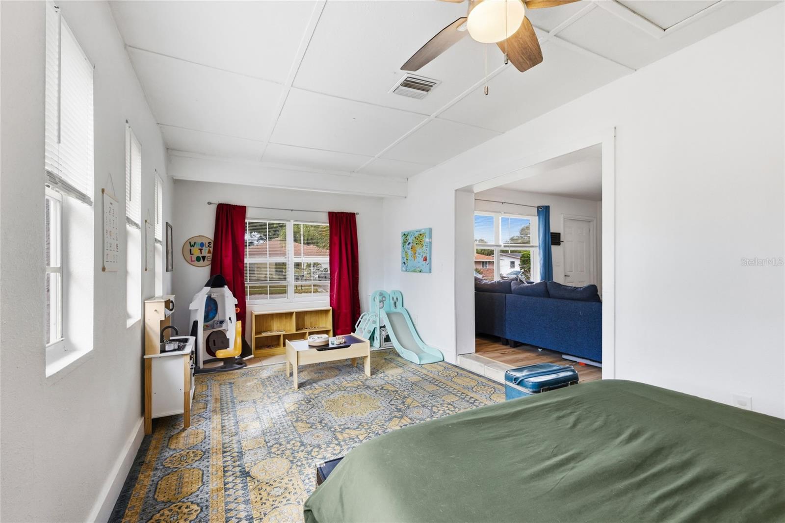 2415 18TH STREET CT E