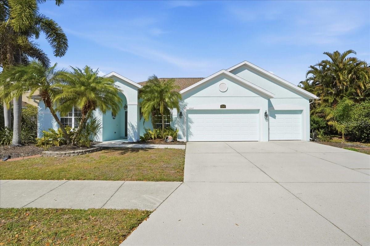 11547 WALDEN LOOP