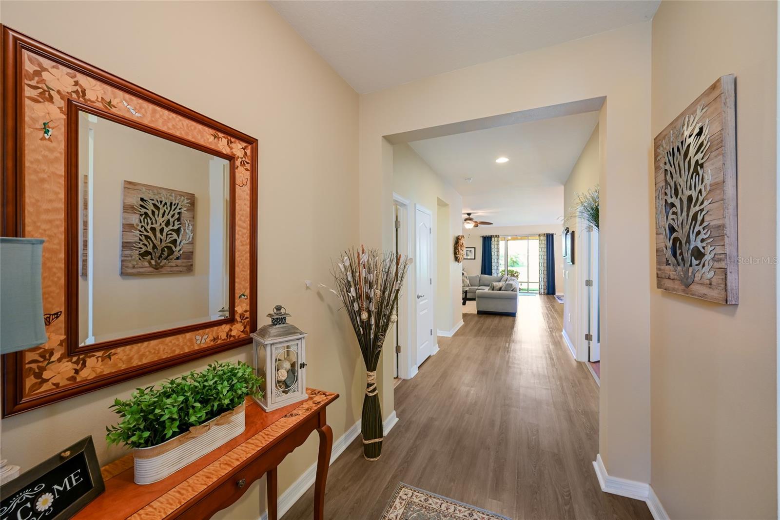 2937 ESMERALDA DR