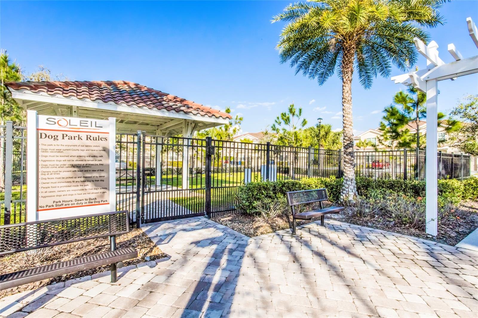 2937 ESMERALDA DR