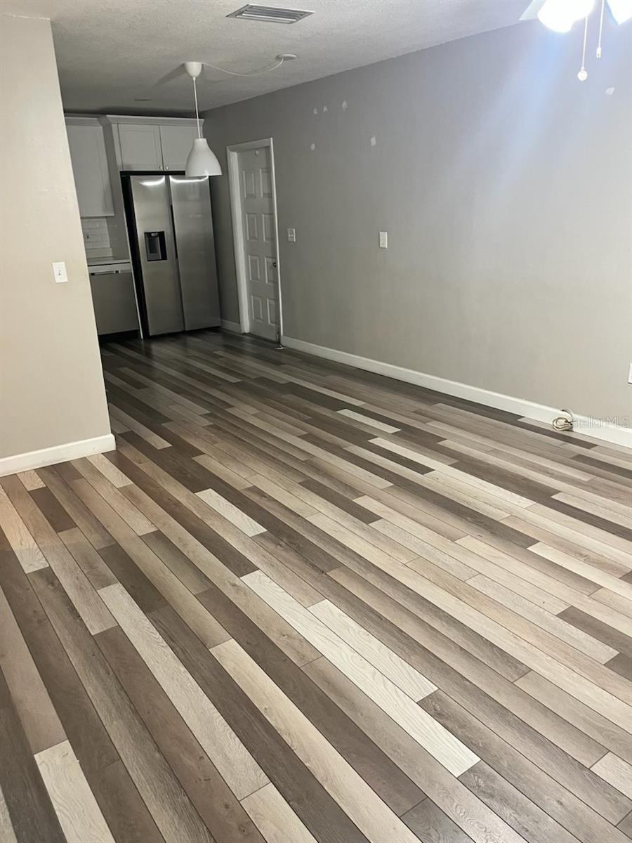 3810 W CLEVELAND ST #B