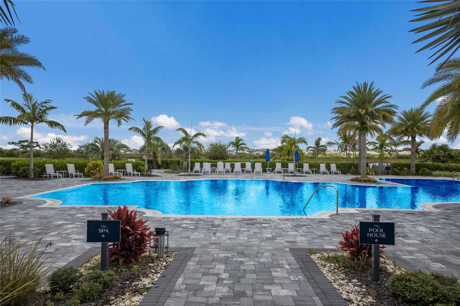 8448 CANE BAY CT