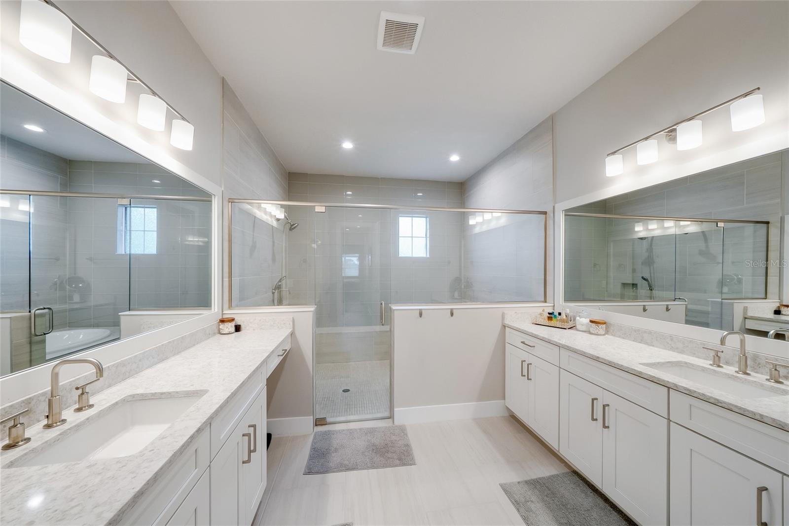 8448 CANE BAY CT