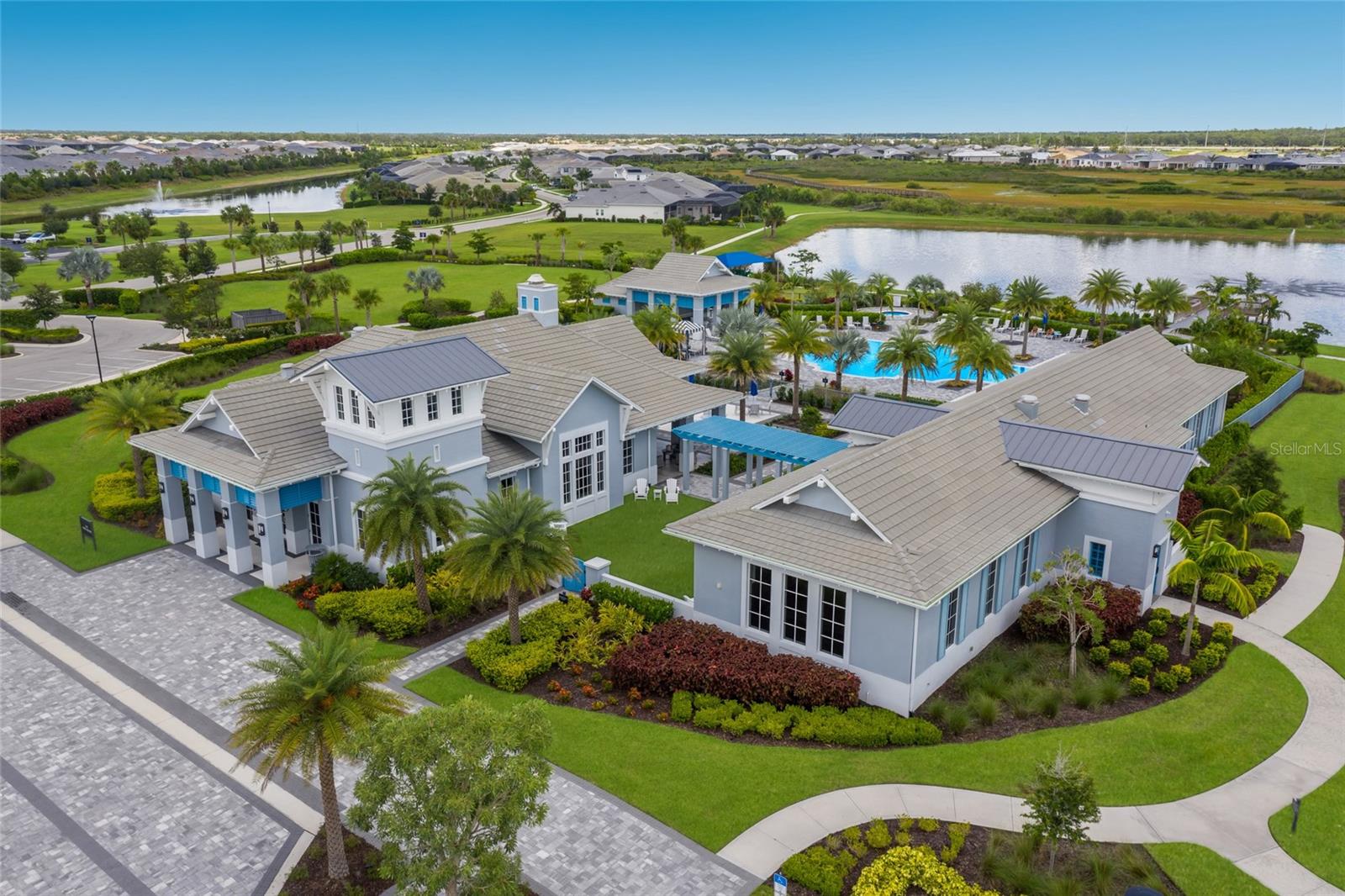 8448 CANE BAY CT