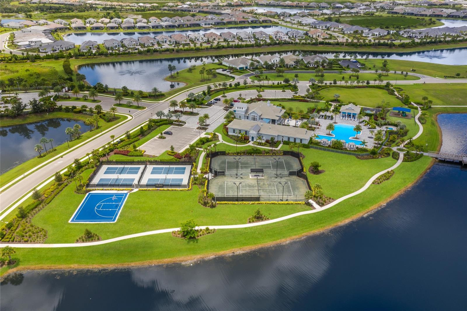 8448 CANE BAY CT
