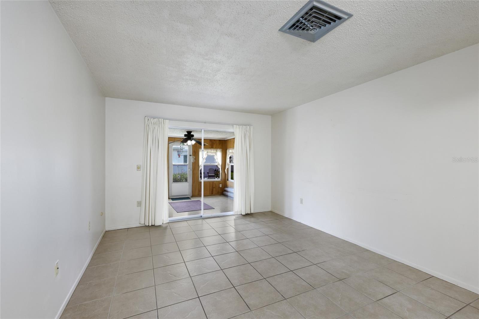 5994 HIBISCUS DR