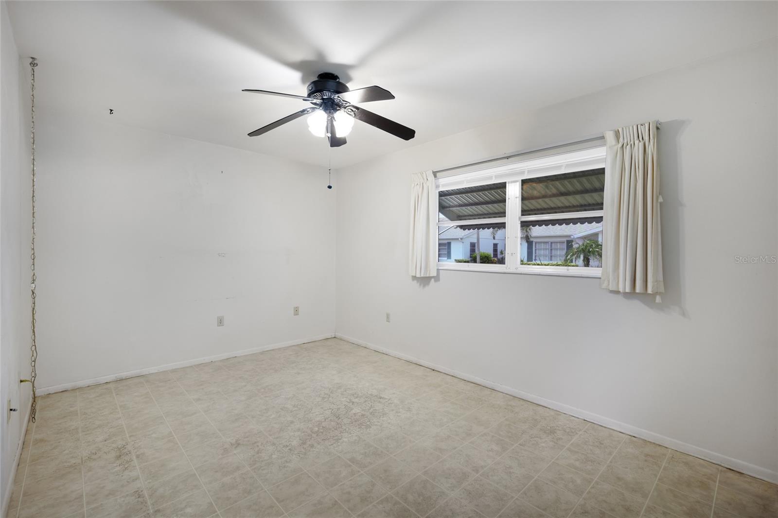5994 HIBISCUS DR