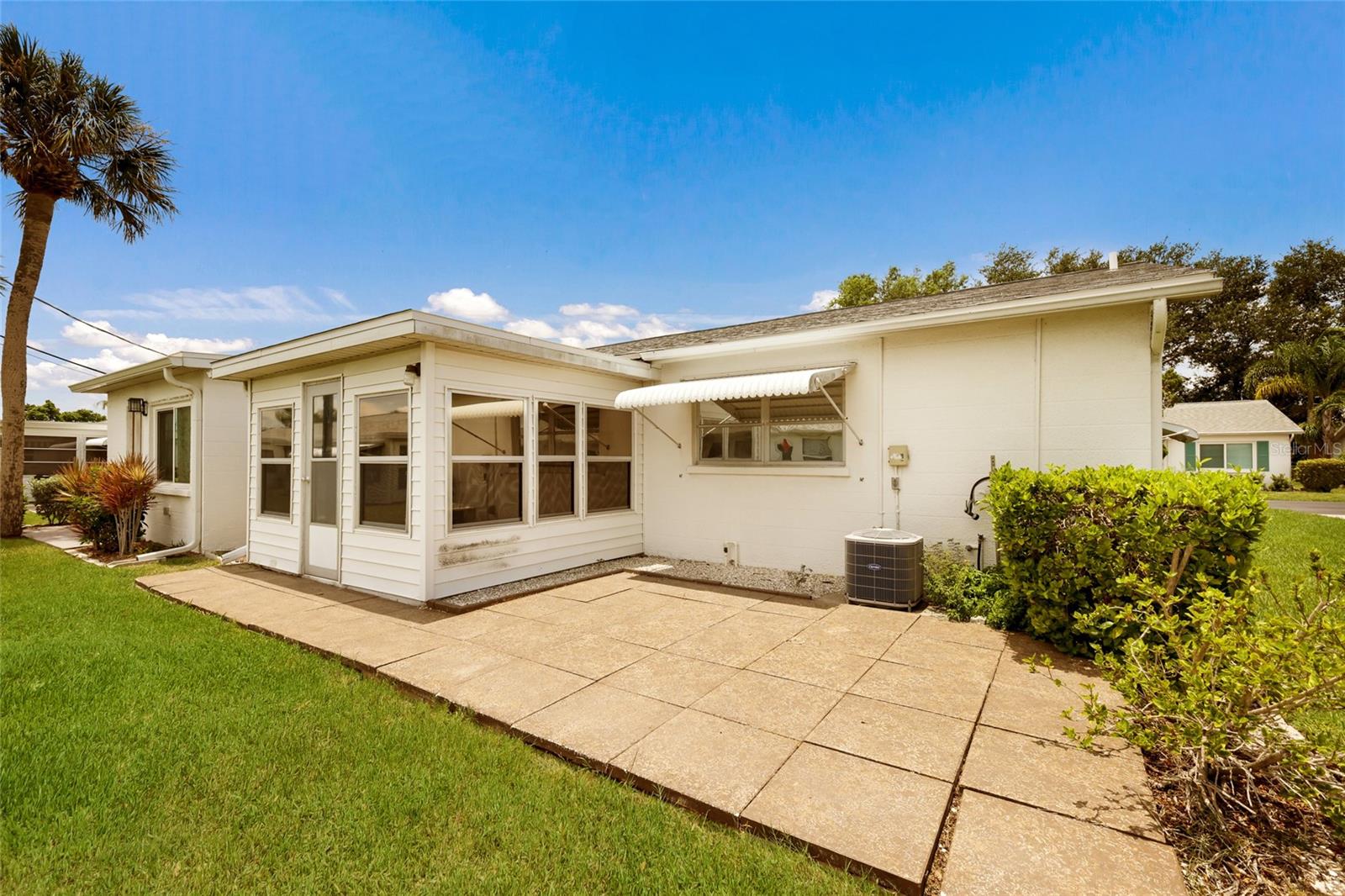 5994 HIBISCUS DR