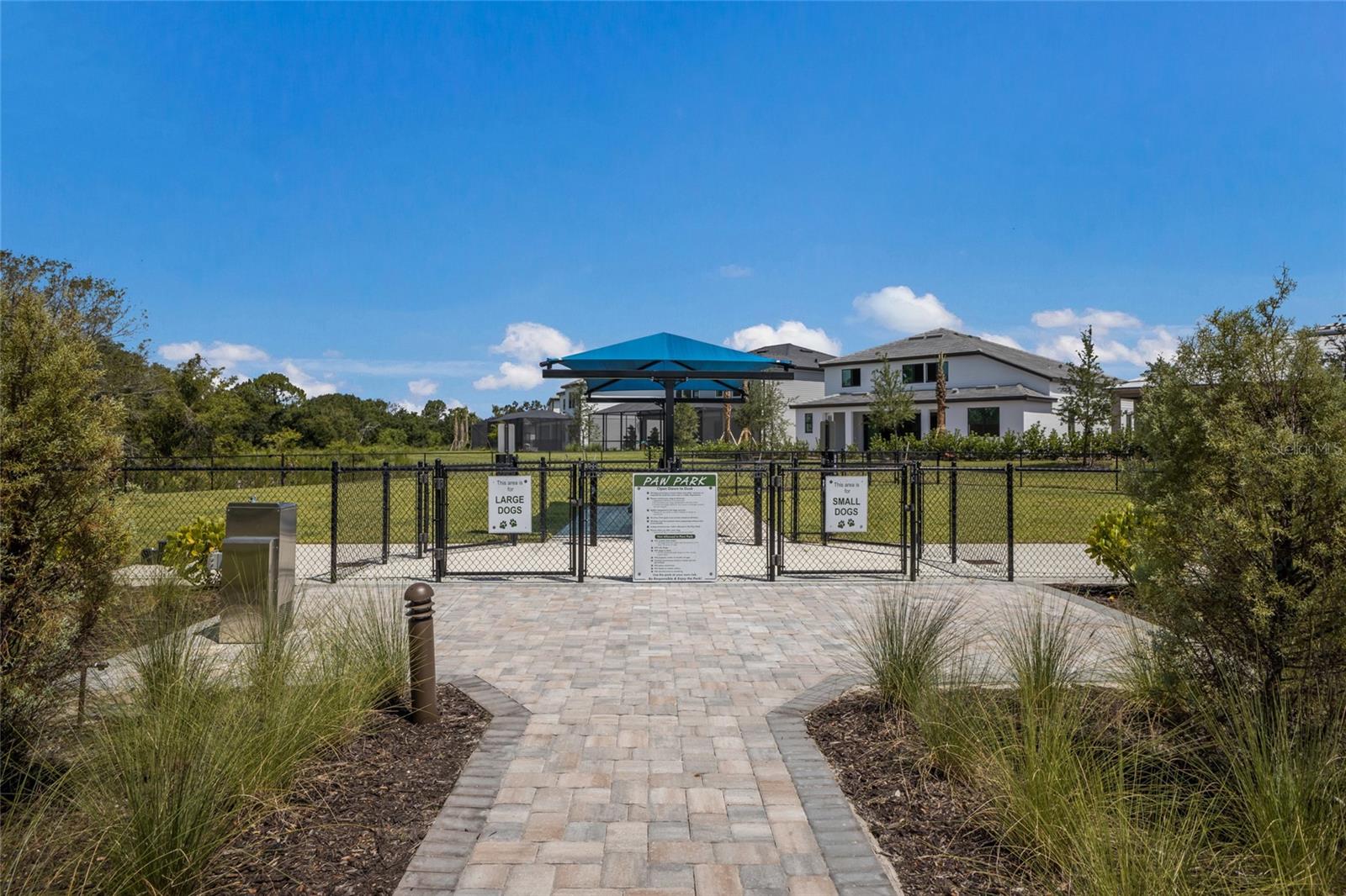 6072 BAYWOOD CT