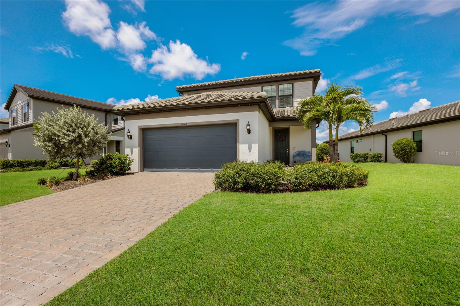 6072 BAYWOOD CT