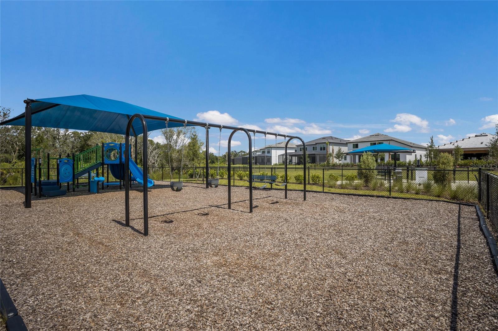 6072 BAYWOOD CT