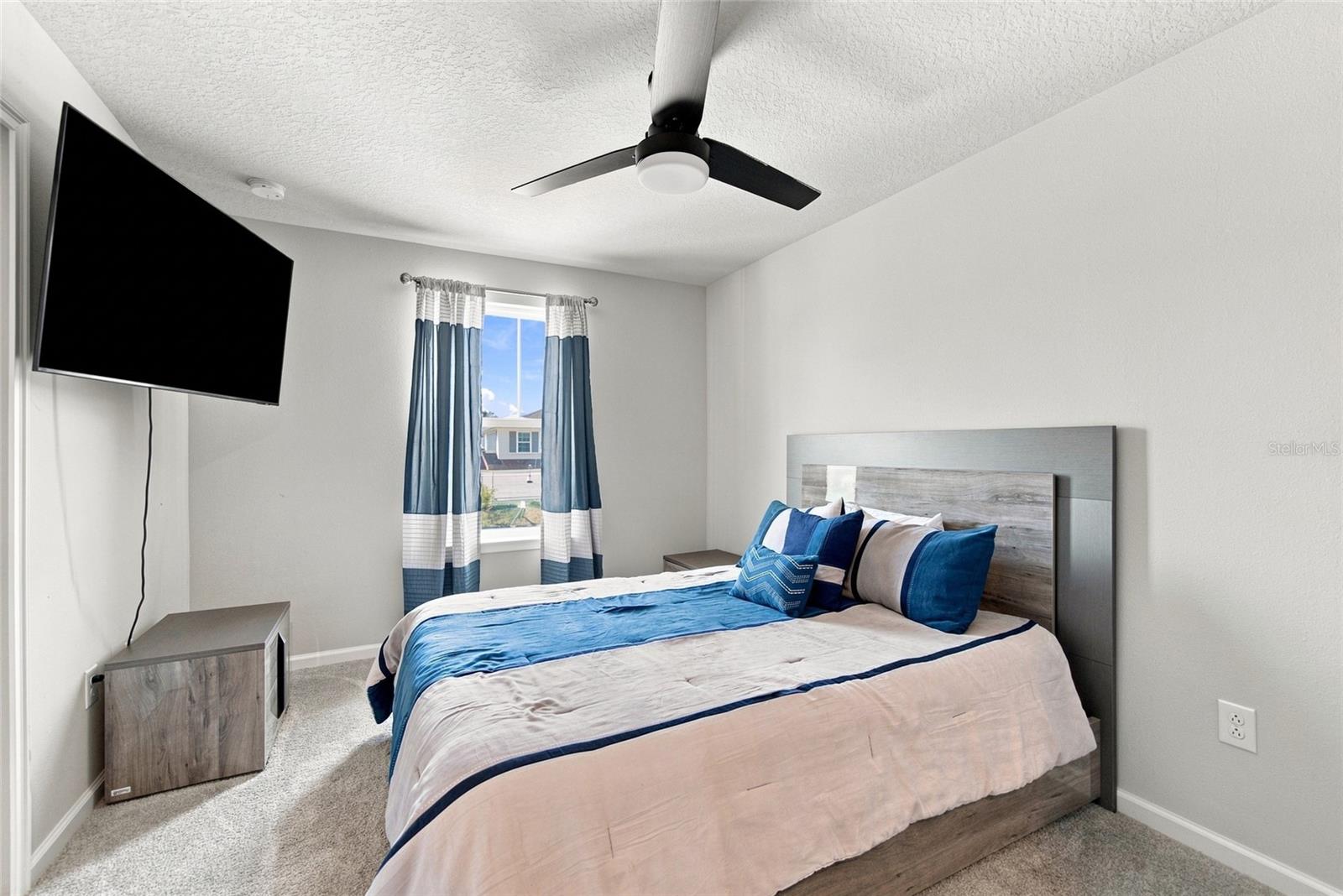 11957 SKY ACRES TER
