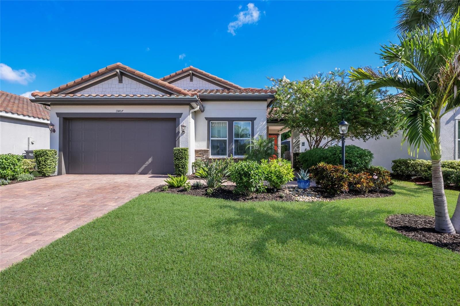 13807 AMERICAN PRAIRIE PL