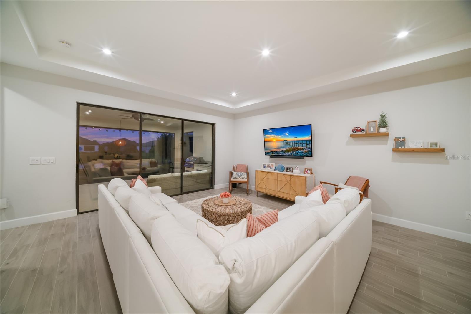 11112 DEVONBRIDGE DR