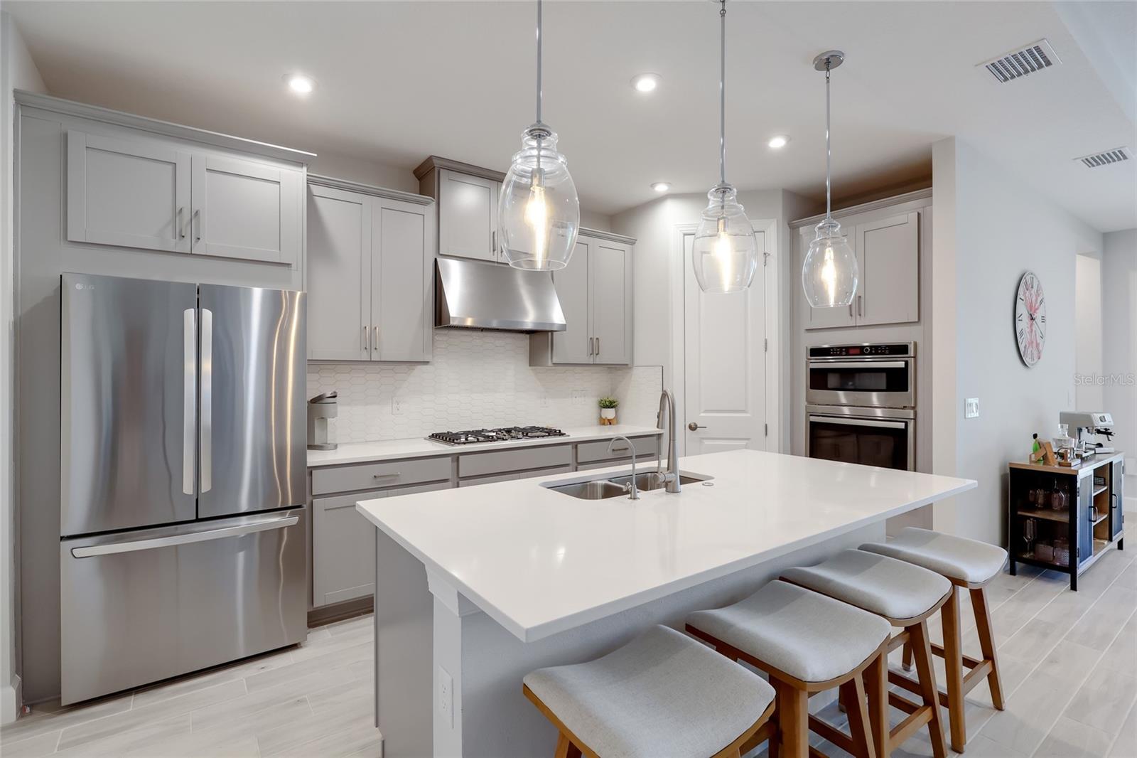 11112 DEVONBRIDGE DR