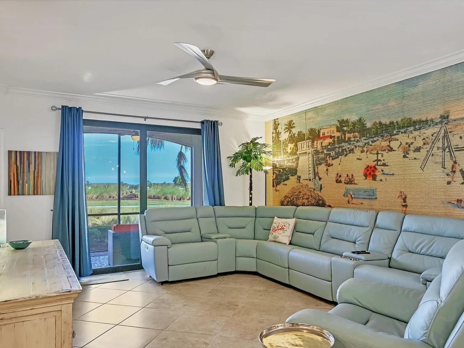 5558 PALMER CIR #101