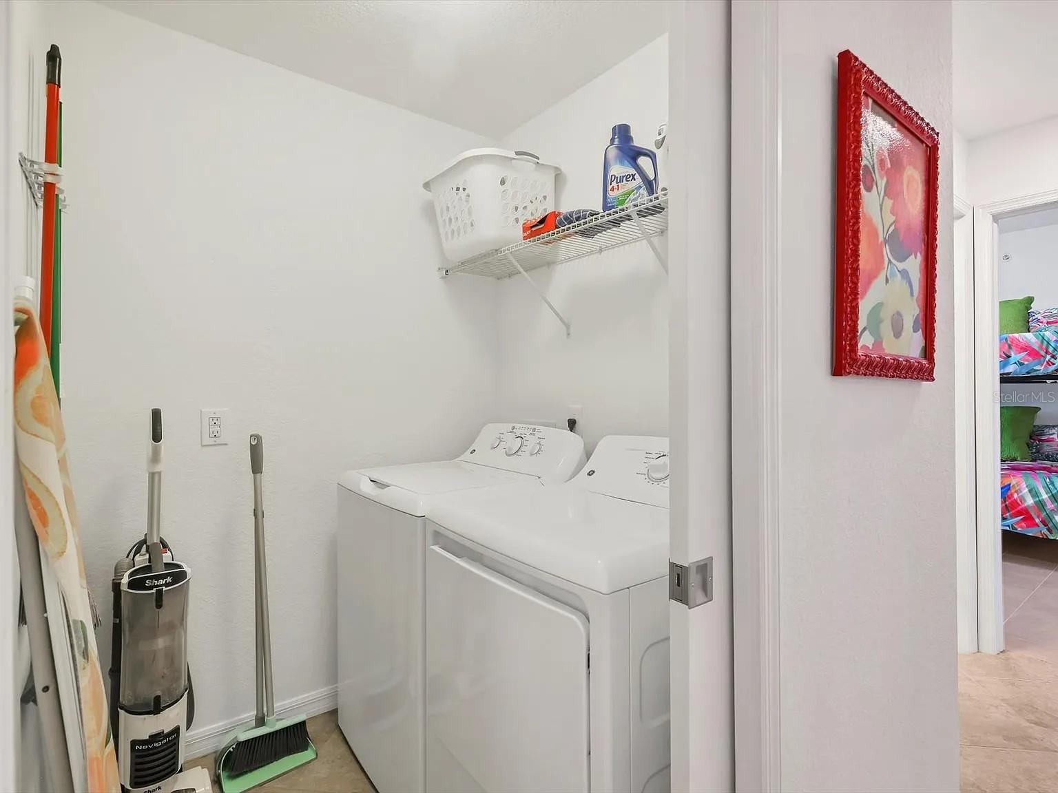 5558 PALMER CIR #101