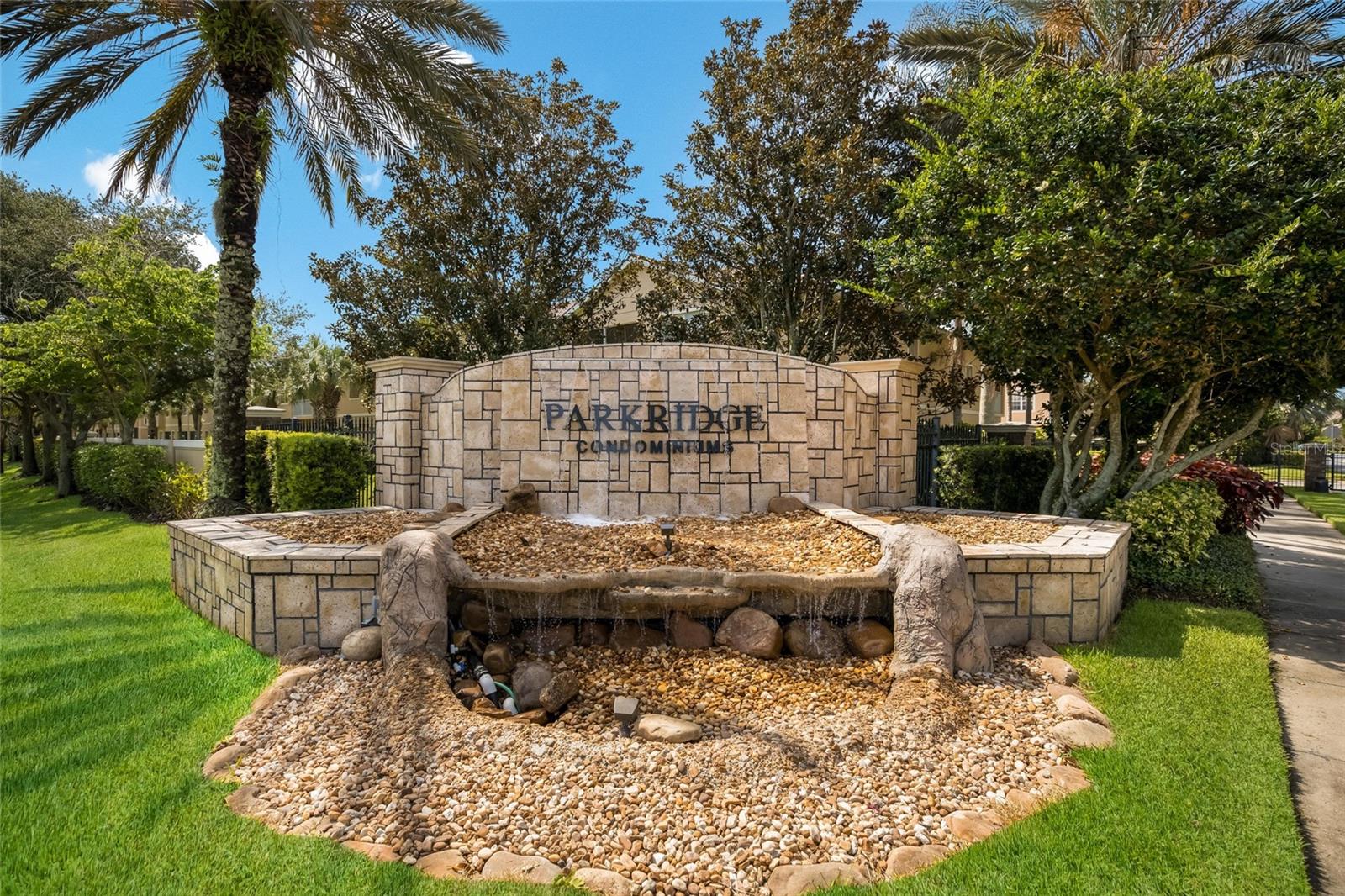 3793 PARKRIDGE CIR #3-105