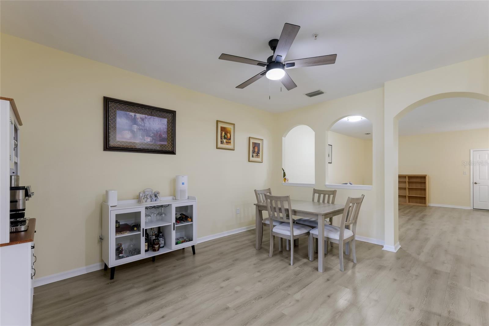 3793 PARKRIDGE CIR #3-105
